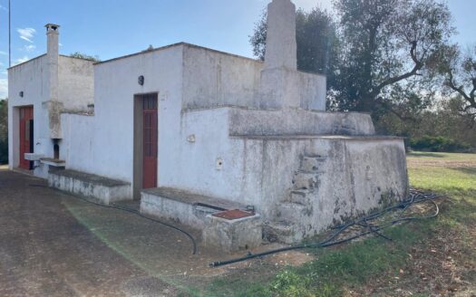 LA CASA DEI TRE ARCHI