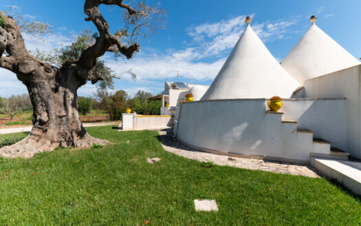 TRULLO BIANCO